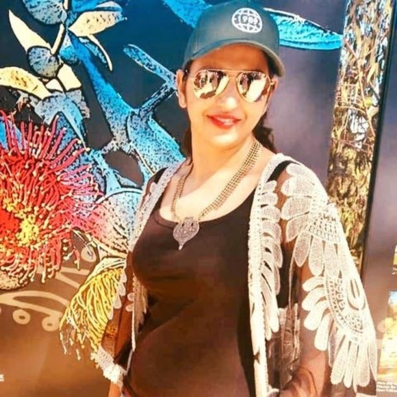nicki_hsingh